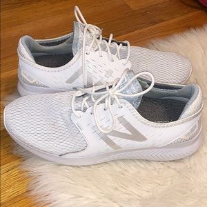 Like New New Balance Women’s Tennis Shoes